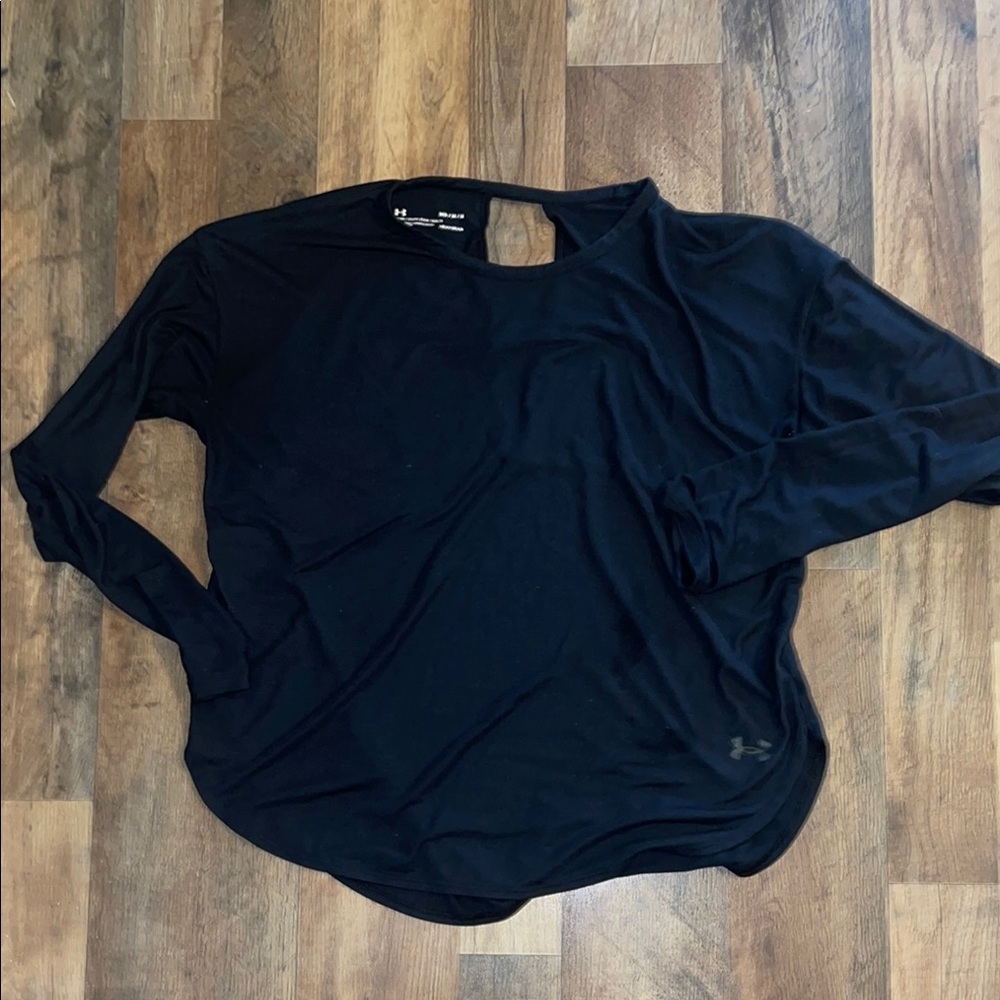 Under Armour Women's Black Long Sleeve Top size M